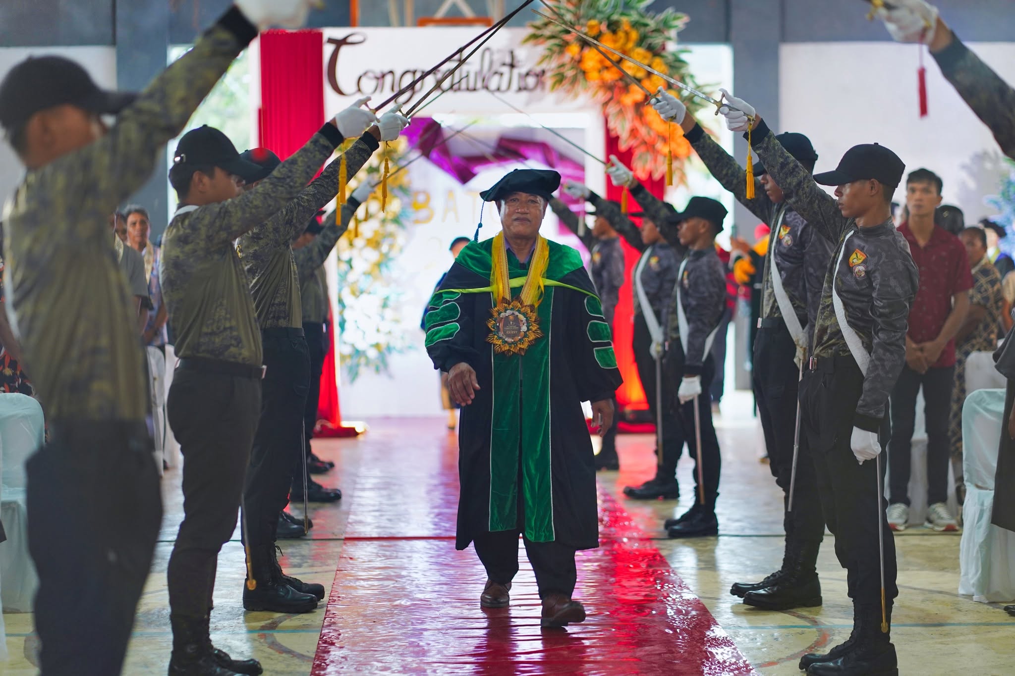 GRAD-AT-CALAYAN-PHOTOSET photo 45